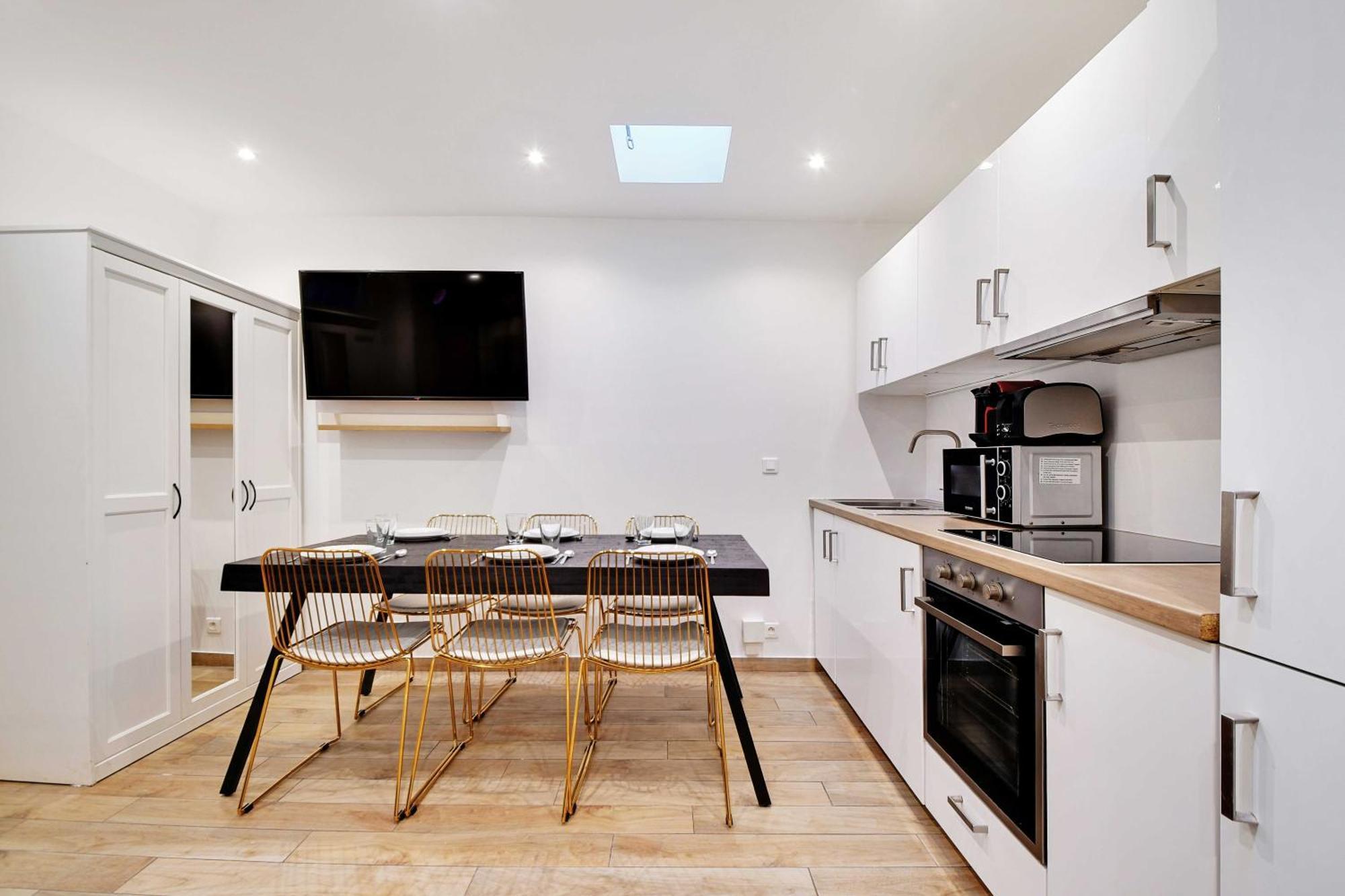 Enchanting 2 Bdr Parisian Apartment Εξωτερικό φωτογραφία